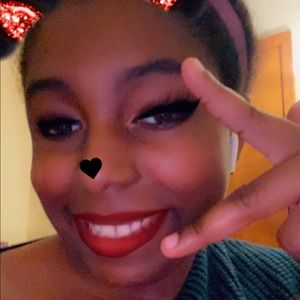 Meet your Posher, Dara